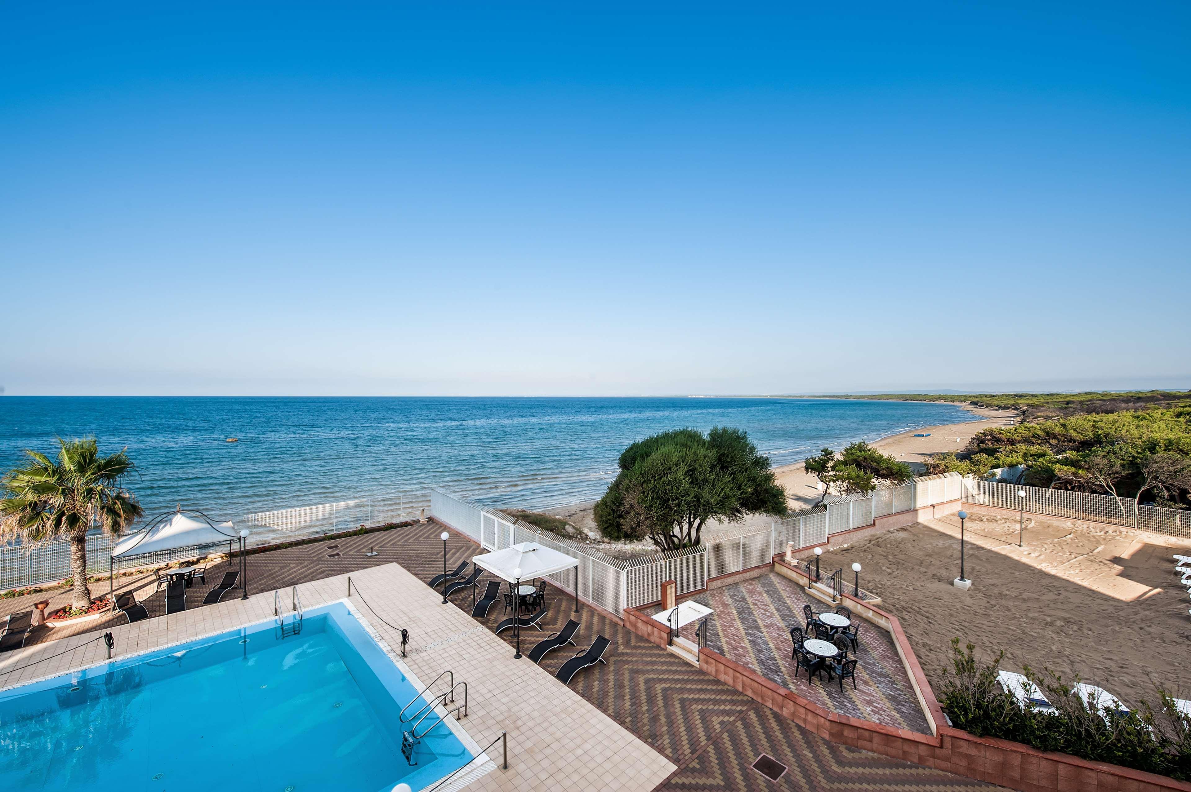 Apulia Hotel Taranto Ara Solis Lido Azzurro Exterior photo