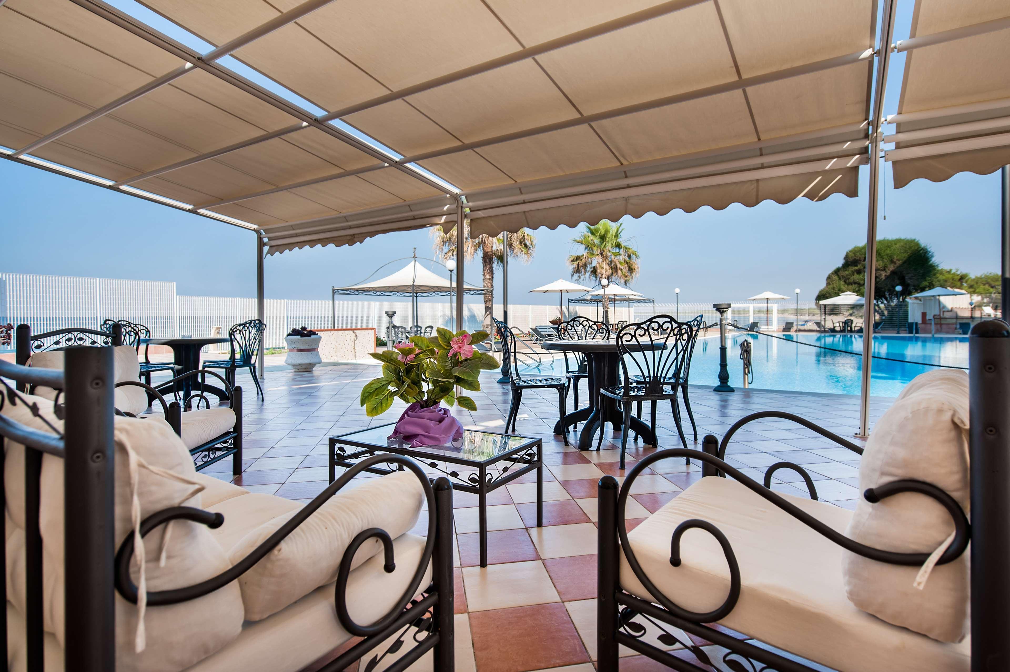 Apulia Hotel Taranto Ara Solis Lido Azzurro Exterior photo